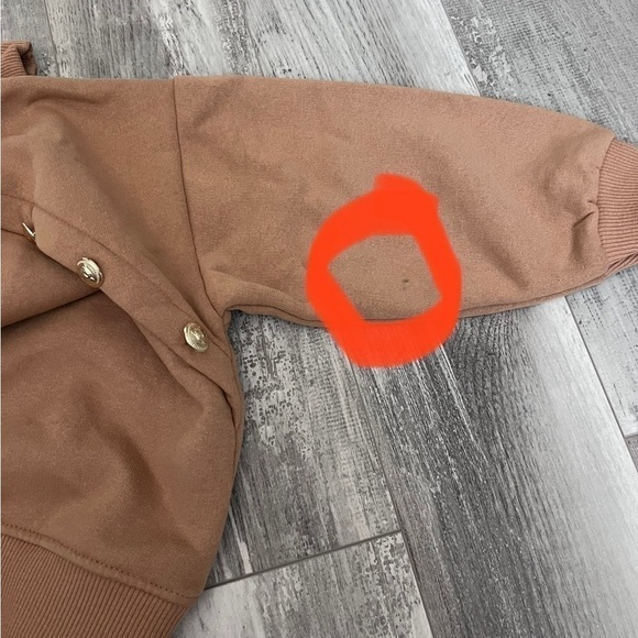 Zara Golden Buttons Sweatshirt - Picture 9 of 9